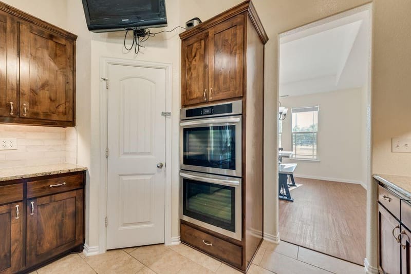 2121 N Mockingbird Lane, Midlothian TX 76065 - Photo 16