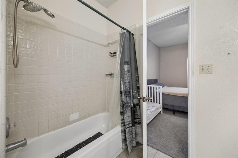 2906 Northrope Street, Euless TX 76039 - Photo 10