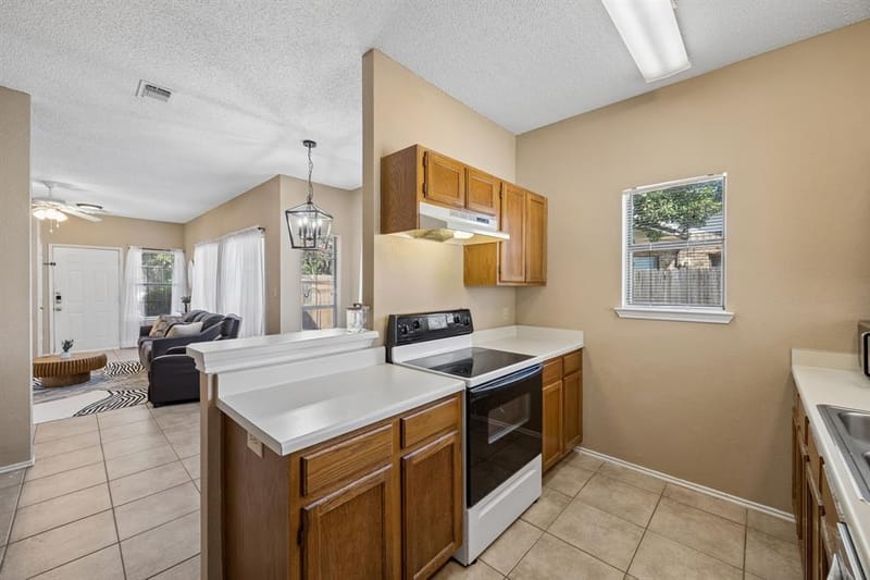 2906 Northrope Street, Euless TX 76039 - Photo 15