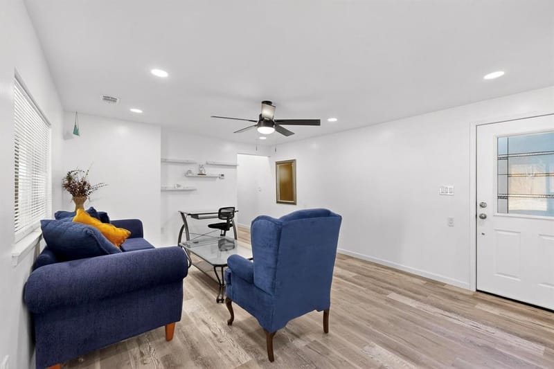 4214 Falls Drive, Dallas TX 75211 - Photo 20