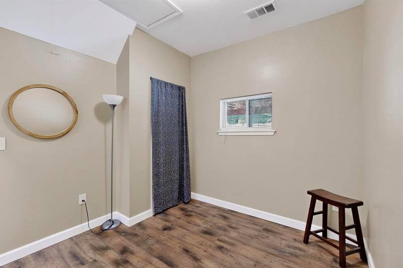 4214 Falls Drive, Dallas TX 75211 - Photo 30