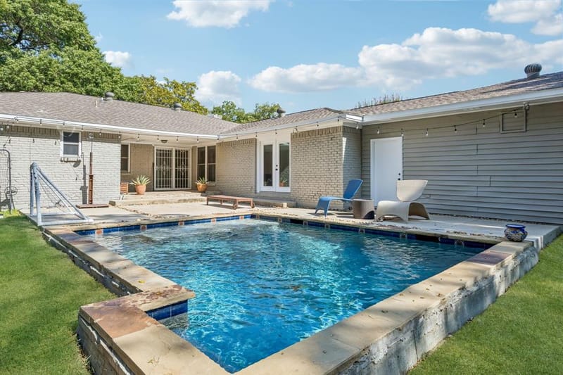 8380 San Cristobal Drive, Dallas TX 75218 - Photo 2