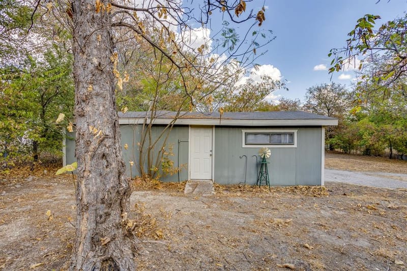 404 Calgary Road, Azle TX 76020 - Photo 26