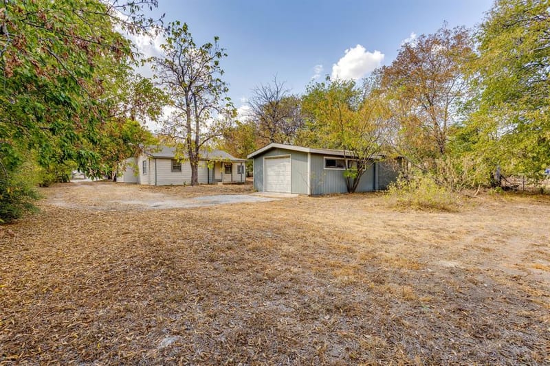404 Calgary Road, Azle TX 76020 - Photo 29