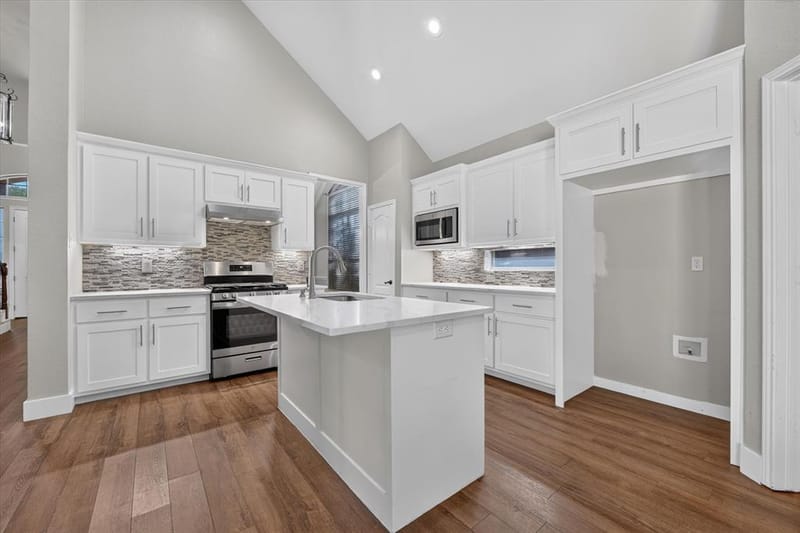 4017 Strattford Drive, Frisco TX 75035 - Photo 13