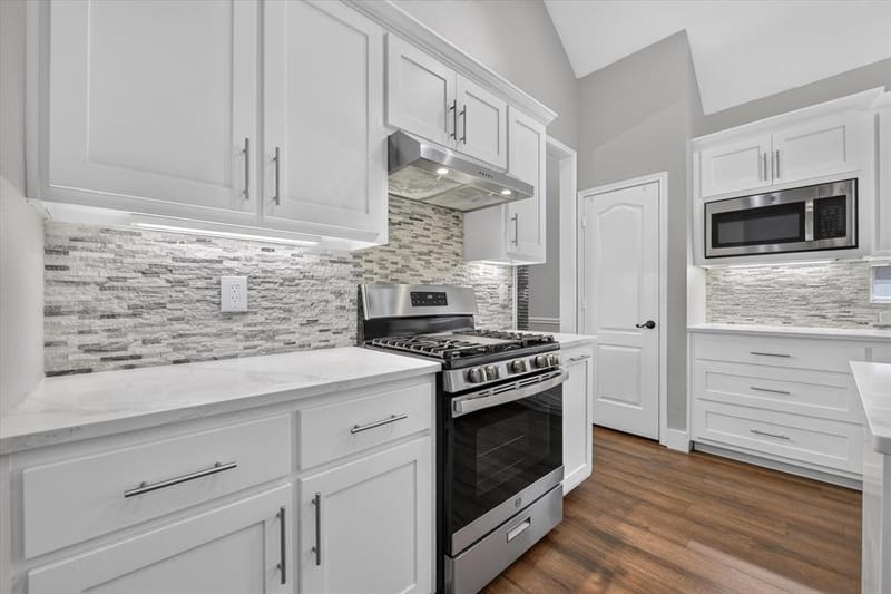 4017 Strattford Drive, Frisco TX 75035 - Photo 15