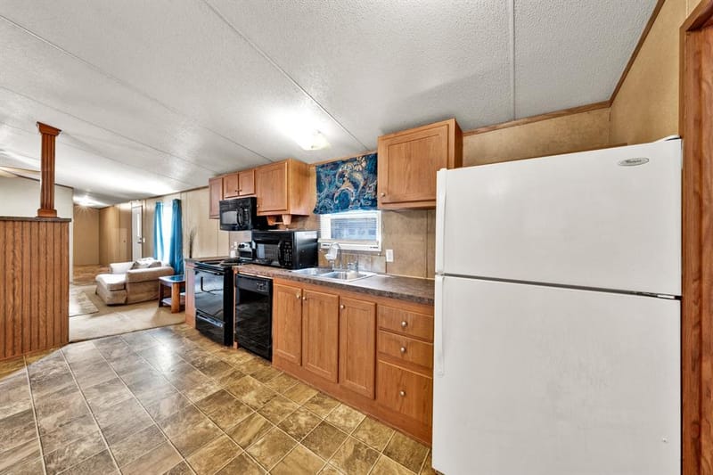 121 Rs County Road 3317, Emory TX 75440 - Photo 13