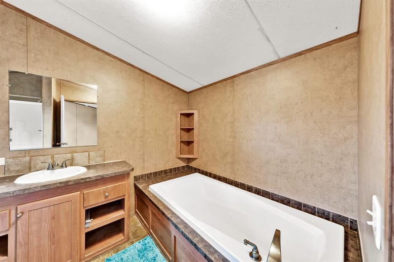 121 Rs County Road 3317, Emory TX 75440 - Photo 17