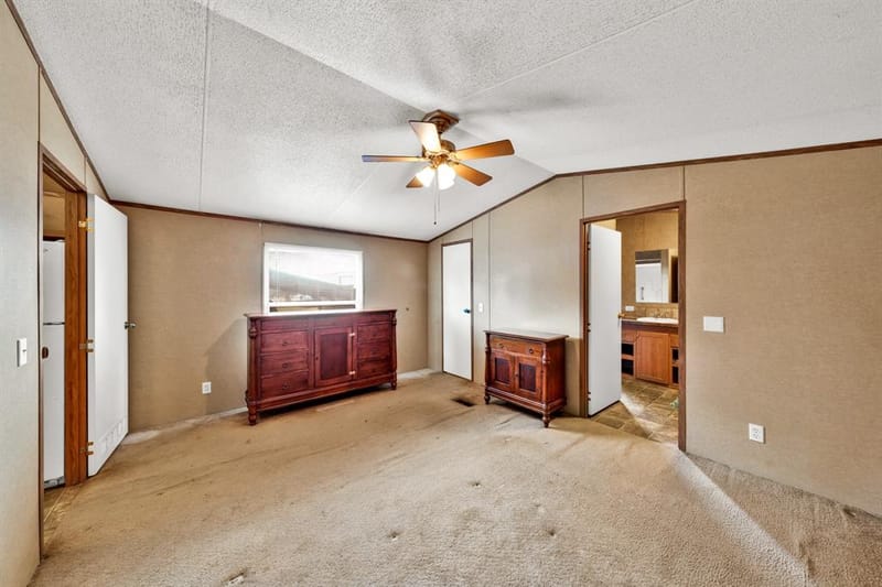 121 Rs County Road 3317, Emory TX 75440 - Photo 16