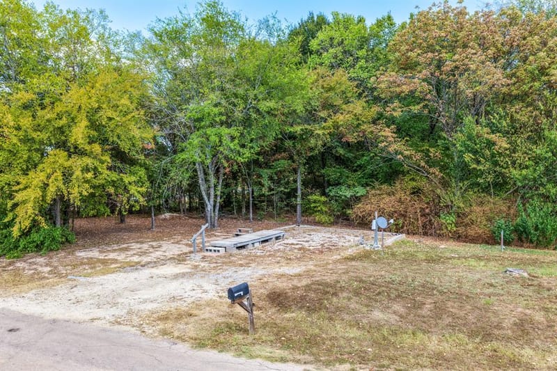 121 Rs County Road 3317, Emory TX 75440 - Photo 3