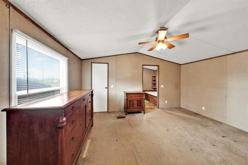 121 Rs County Road 3317, Emory TX 75440 - Photo 15
