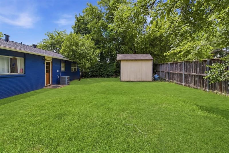2729 Posey Drive, Irving TX 75062 - Photo 38