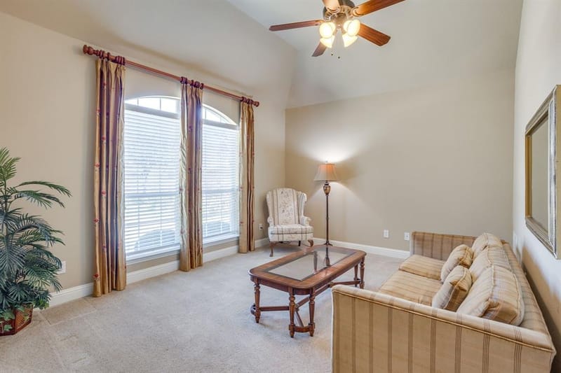 10521 N Haven Drive, Benbrook TX 76126 - Photo 6