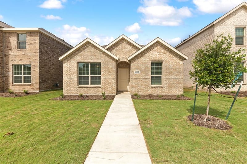 2845 Serenity Grove Lane, Fort Worth TX 76179