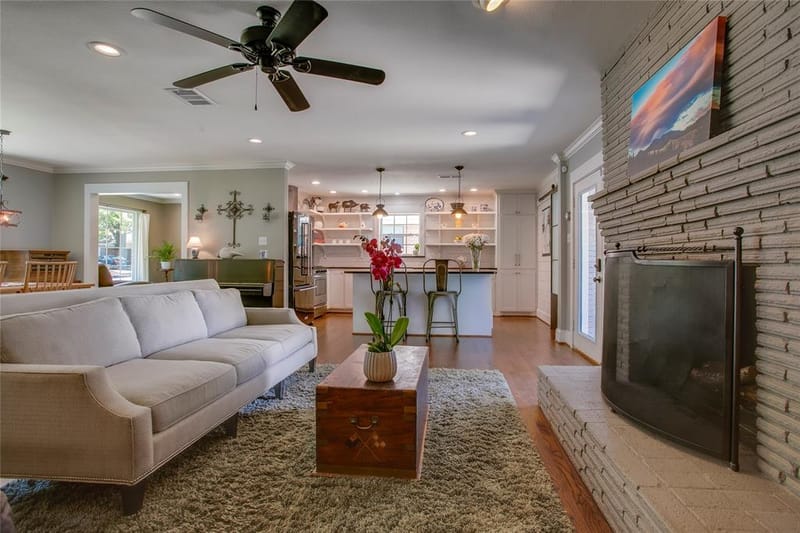 6221 Town Hill Lane, Dallas TX 75214 - Photo 13