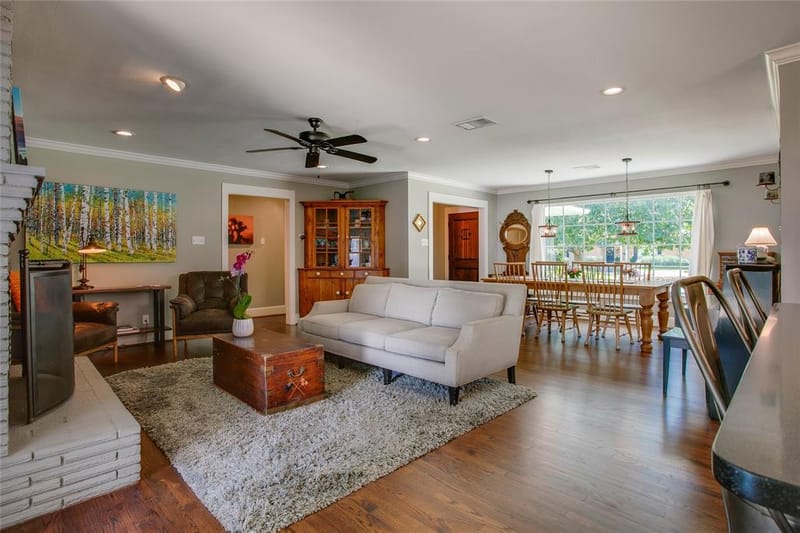 6221 Town Hill Lane, Dallas TX 75214 - Photo 11