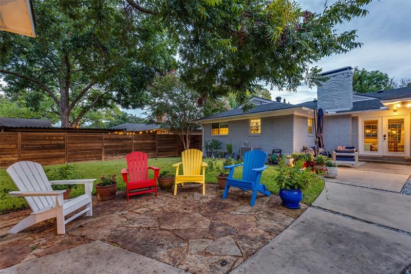 6221 Town Hill Lane, Dallas TX 75214 - Photo 39
