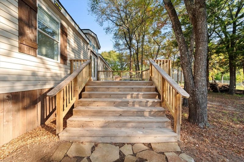 114 Kingswood Drive, Streetman TX 75859 - Photo 9