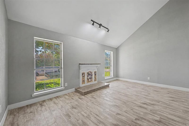 5013 Buttonwood Lane, Garland TX 75043 - Photo 17