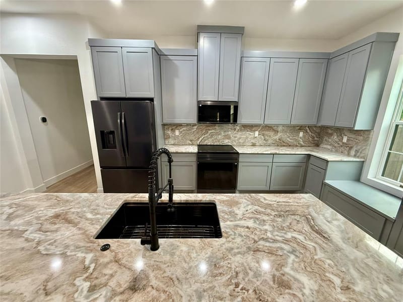 2936 Henry Road, Lancaster TX 75134 - Photo 7