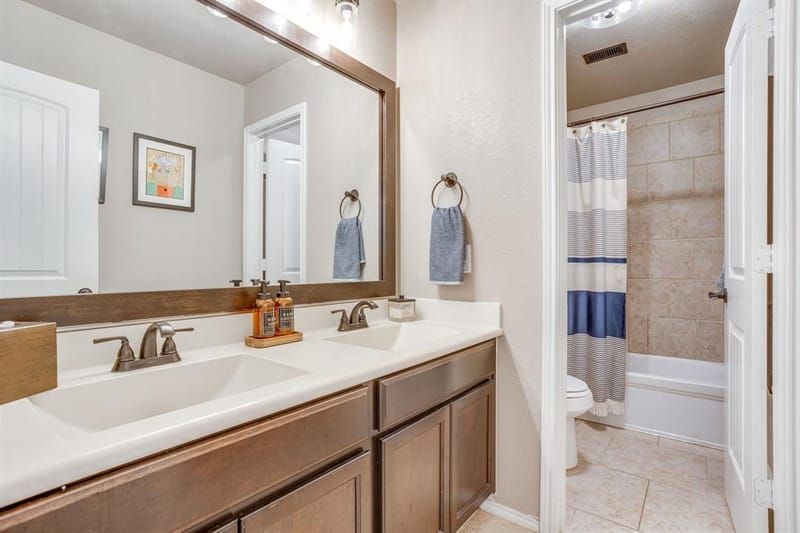 352 Pin Cushion Trail, Burleson TX 76028 - Photo 27