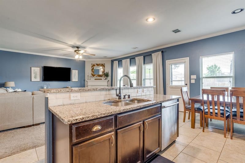 352 Pin Cushion Trail, Burleson TX 76028 - Photo 12