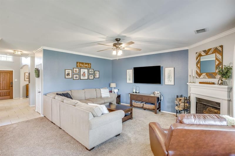 352 Pin Cushion Trail, Burleson TX 76028 - Photo 7