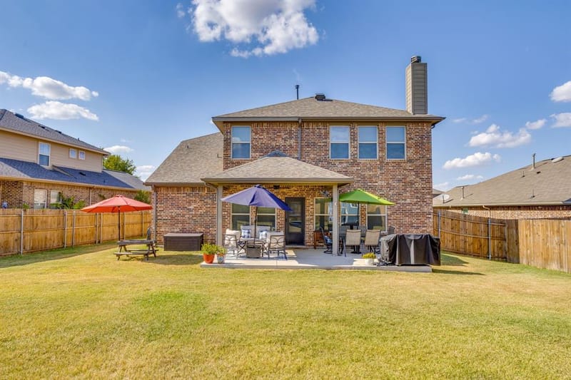 352 Pin Cushion Trail, Burleson TX 76028 - Photo 36