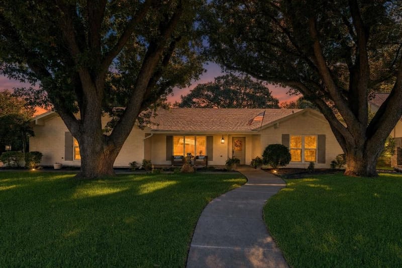 536 Sellmeyer Lane, Highland Village TX 75077 - Photo 3