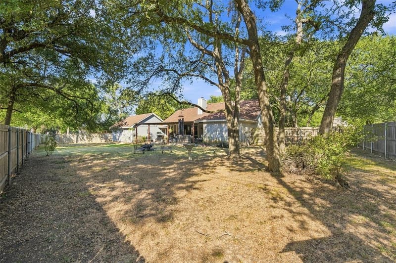 14212 Wagner Drive, Woodway TX 76712 - Photo 26