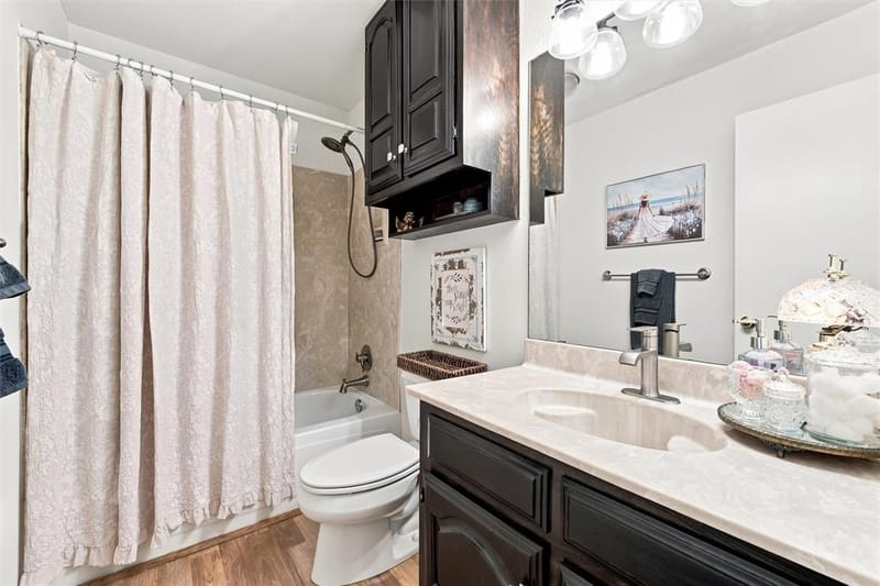14212 Wagner Drive, Woodway TX 76712 - Photo 20