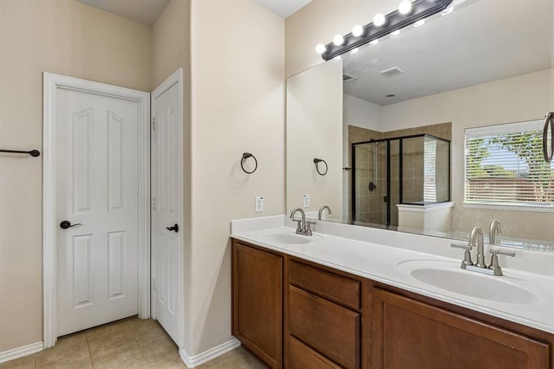 2505 Cain River Drive, Little Elm TX 75068 - Photo 13