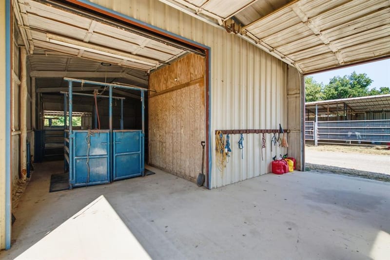 278 County Road 182, Gainesville TX 76240 - Photo 23