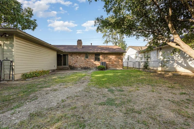 2640 Lakeland Drive, Dallas TX 75228 - Photo 29