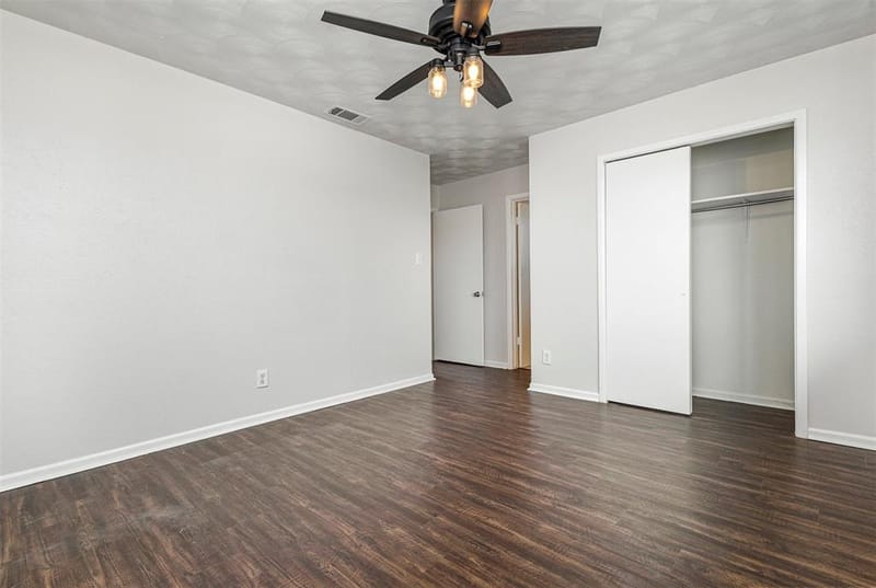 2640 Lakeland Drive, Dallas TX 75228 - Photo 25