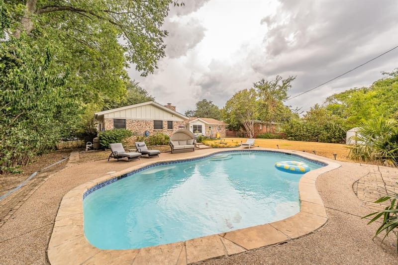 4001 Reagan Drive, Fort Worth TX 76116 - Photo 2