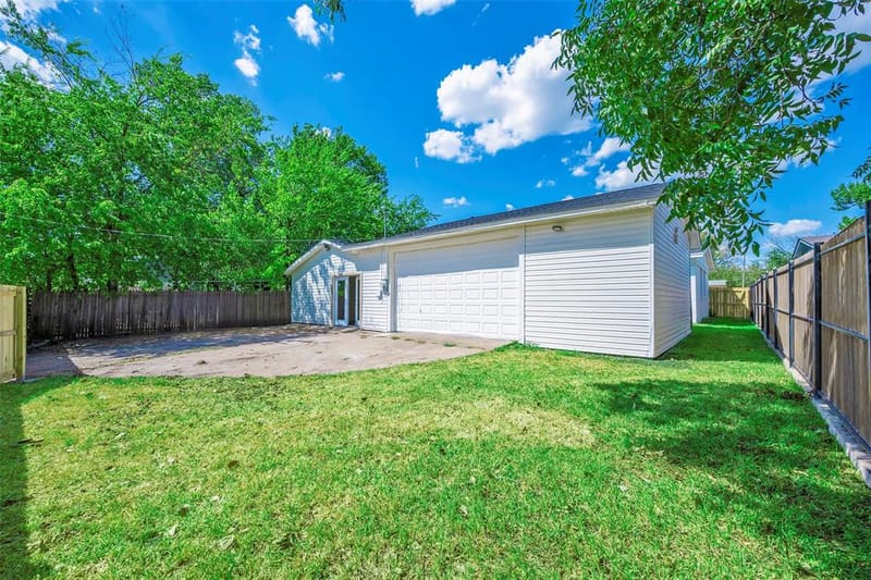 10618 Cotillion Drive, Dallas TX 75228 - Photo 24
