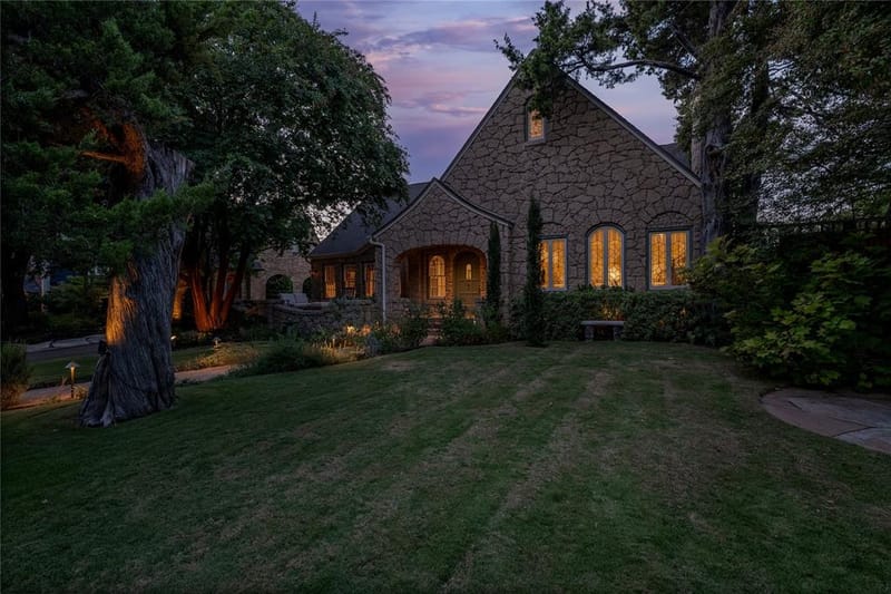 4119 Rock Creek Drive, Dallas TX 75204 - Photo 38