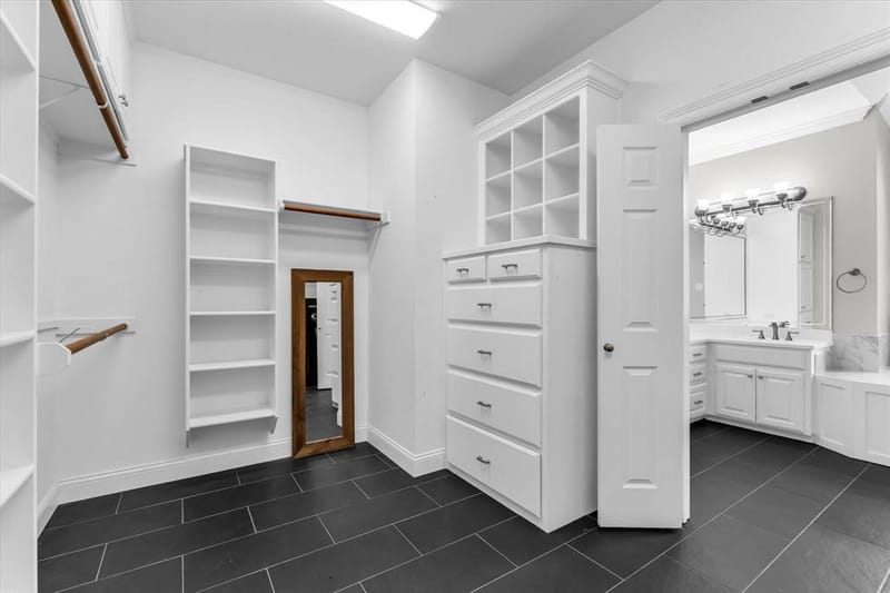 325 Elm Grove Circle, McGregor TX 76657 - Photo 23
