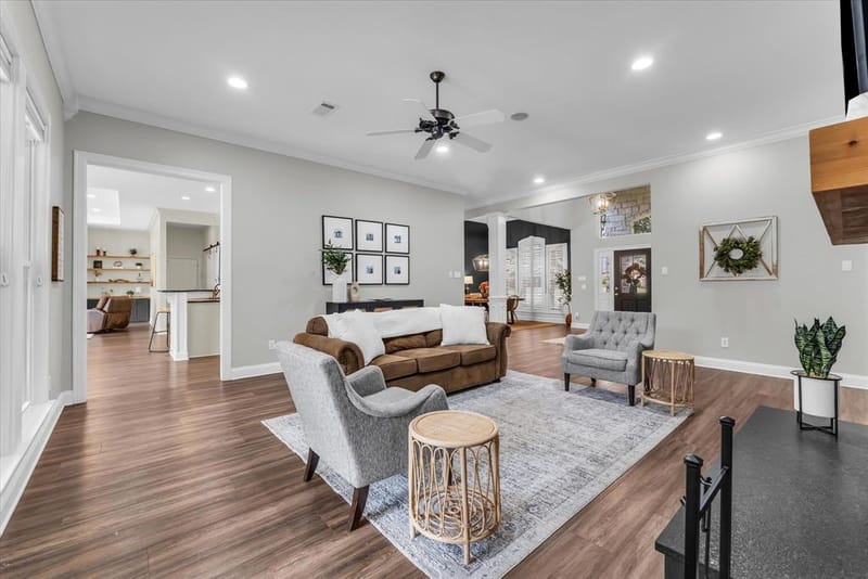 325 Elm Grove Circle, McGregor TX 76657 - Photo 14