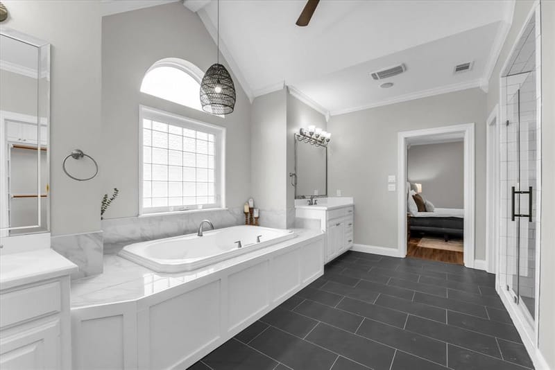 325 Elm Grove Circle, McGregor TX 76657 - Photo 19