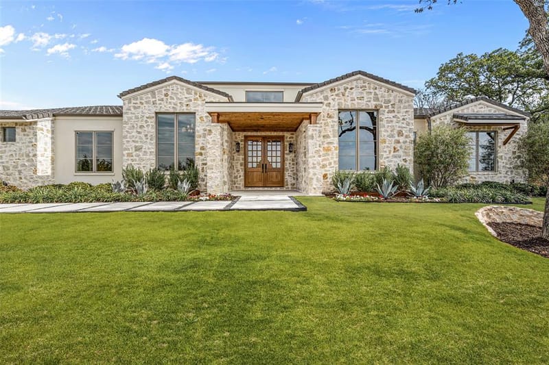 8041 Encanto Way, Fort Worth TX 76020 - Photo 2