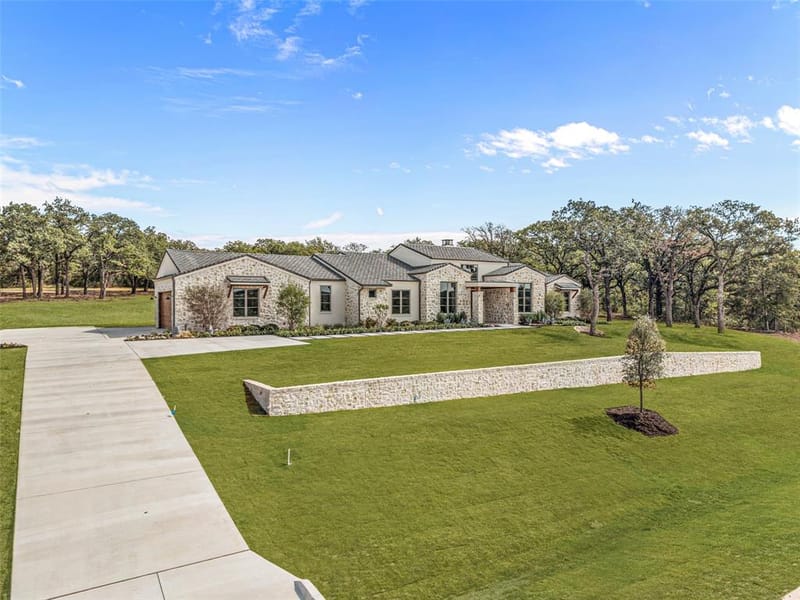 8041 Encanto Way, Fort Worth TX 76020 - Photo 4