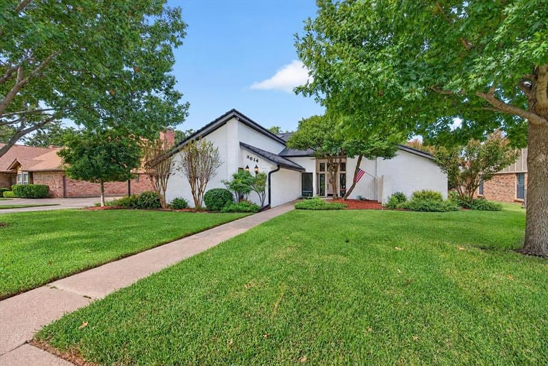 3614 Lake Pontchartrain Drive, Arlington TX 76016 - Photo 3