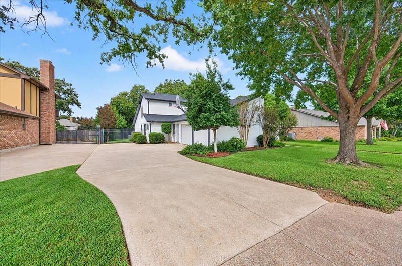 3614 Lake Pontchartrain Drive, Arlington TX 76016 - Photo 4