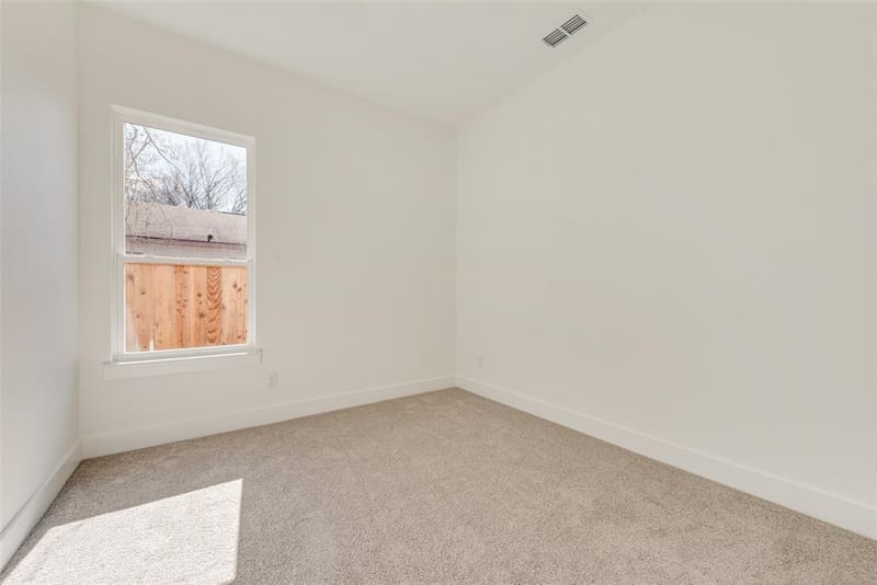 3722 Sonora Avenue, Dallas TX 75216 - Photo 18