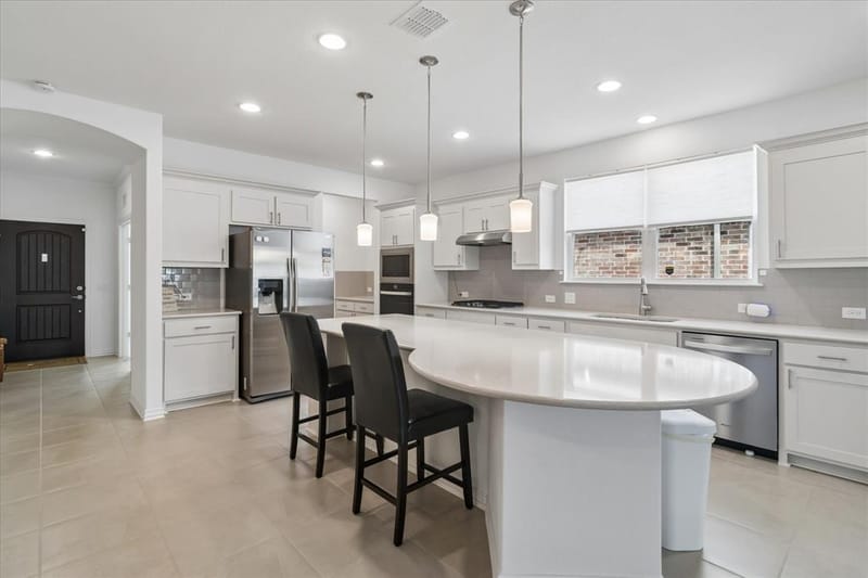 320 Long Pines Drive, McKinney TX 75071 - Photo 4