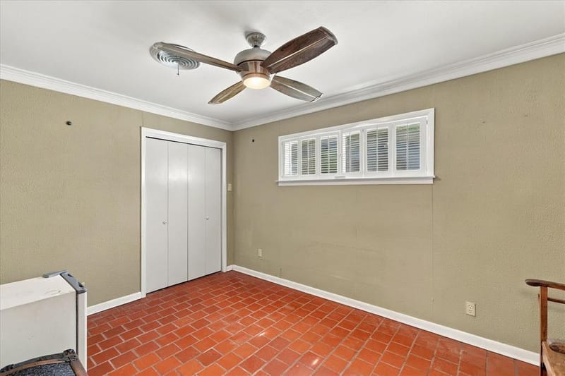 800 Briarwood Boulevard, Arlington TX 76013 - Photo 22