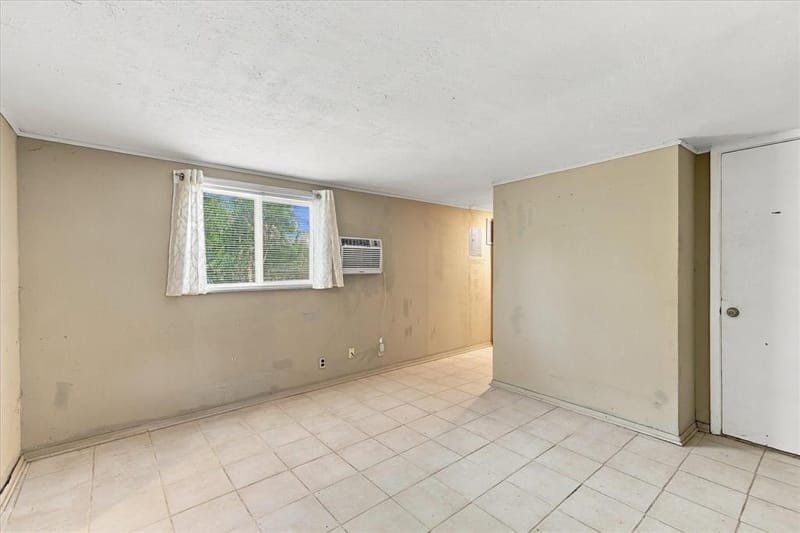 800 Briarwood Boulevard, Arlington TX 76013 - Photo 29