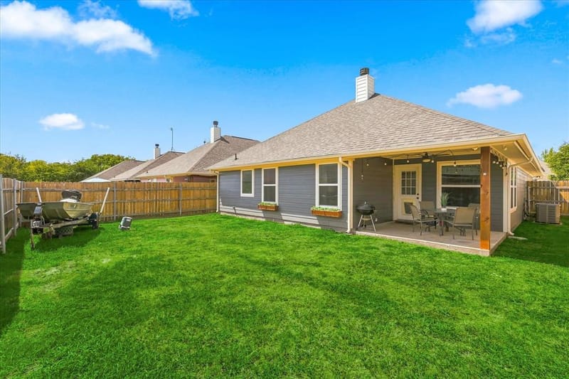 236 Firefly Drive, Springtown TX 76082 - Photo 20
